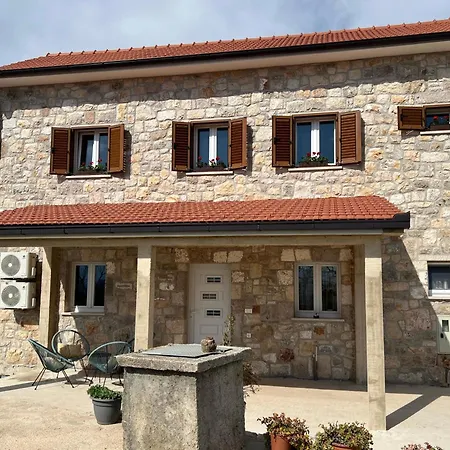 Holiday home Rural Cozy House Gornji Prolozac